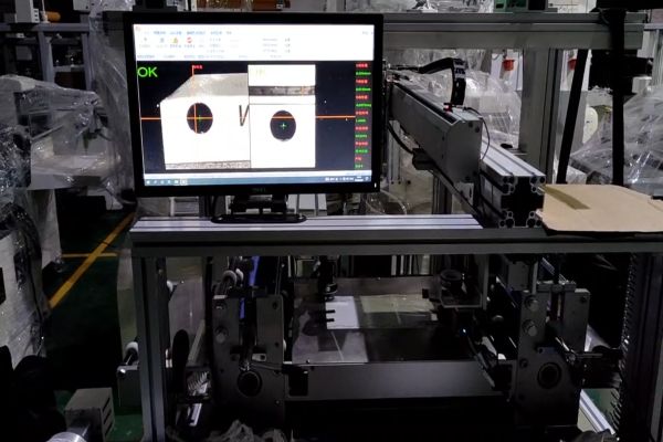 片對(duì)片膜材貼合應(yīng)用