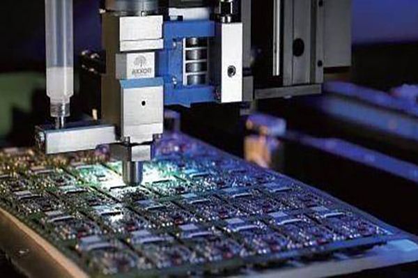 為什么手機(jī)數(shù)碼產(chǎn)品芯片需要點(diǎn)膠？