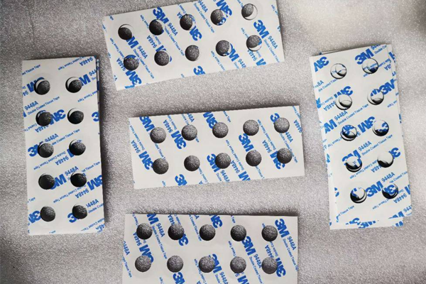 高精度視覺粘貼泡棉應(yīng)用