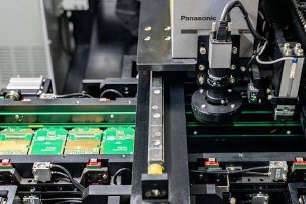 機器視覺的SMT自動上料應用