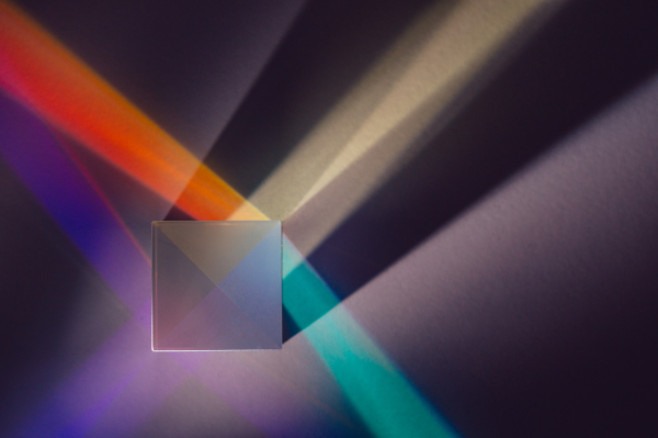 工業(yè)機(jī)器視覺系統(tǒng)中光源選型和打光方法